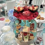 Tiffany Blue Box Café - 