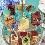Tiffany Blue Box Café - 