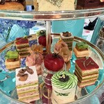 Tiffany Blue Box Café - 