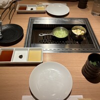焼肉 黒田 - テーブルセッティング