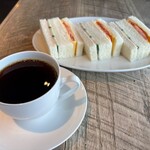 カフェバール・ジハン - 