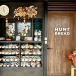 HUNT BREAD - 