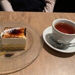 SALVATORE CUOMO & BAR - 