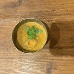 よすが舎 - ミニカレー　月替りバターチキンカレー