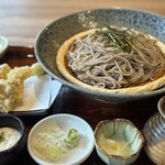 十割そば 囲炉裏 水沼店 - 