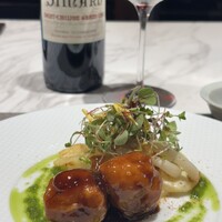ON the TABLE CHINESE - 