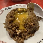 末廣ラーメン本舗 - ﾊｰﾌ焼きめし(黄身乗せ)