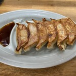 くるまやラーメン - 月曜日は餃子が半額で味わえます。