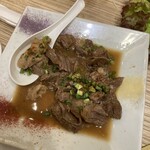 カルビ牧場 - 牛すじ煮込み