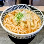 ウエスト - ごぼう天うどん大盛