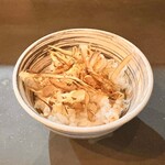 すするか、すすらんか。 - 麻婆豆腐ラーメン鯖節追飯 1,350円