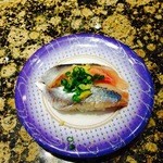 がってん寿司 - 季節始めの秋刀魚、￥180