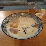 台湾茶房 婉 - 豆乳豆花フルサイズ