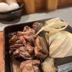 炭火焼鳥わだち - ももの炭火焼き