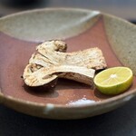 日本料理 TOBIUME - 香 炭焼ぎ"
      〇炭火焼き松茸（山口県岩国産）