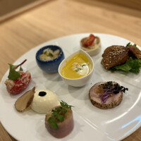 炭火とワインと純米酒 King Momo - 