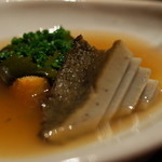 龍吟 - 煮鮑＆揚豆腐 鮑の肝ソースがけ