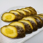居酒屋 とんや 食肉市場直送 - ママさん自慢の自家製ぬか漬け