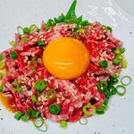 居酒屋 とんや 食肉市場直送 - 和牛しゃぶユッケ