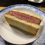 324872782 - シャトーブリアンステーキサンド