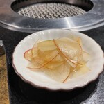 焼肉牛印 - りんごの甘酢  お口直し