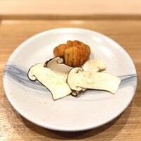 日本料理 みや  - 松茸蒸しと雲丹