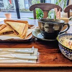 カフェ 悠 - 