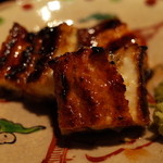 龍吟 - 十万分の一の奇跡 琵琶湖産 ”天然大鰻” の蒲焼