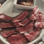 ホルモン・焼肉　8 hachi  - 