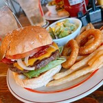 ローラーコースト - ベーコンチーズバーガー