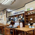 小島 - 店内の雰囲気
