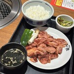 焼肉の和民 - ワタミカルビランチ　お肉1.5倍盛