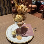 パティスリー&カフェ デリーモ 麻布台ヒルズ店 - 