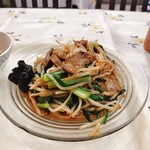 九麗瑠 - レバニラ炒め