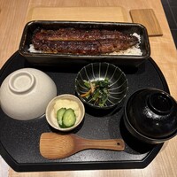 うなぎ四代目菊川 東京駅黒塀横丁店 - 