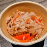 完全個室×海鮮和食 新鮮組 - お通しの切り干し大根