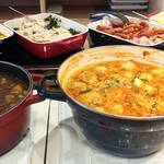 CABIN cafe - 牛筋カレー、スンドゥブ