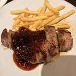 ダブリュー青山 ザ セラーアンドグリル - 