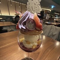 ERUTAN RESTAURANT BAR - 