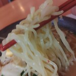 幸楽苑 - 麺リフト
