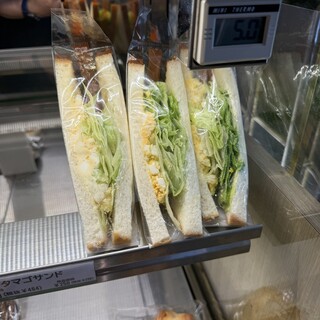 ホリーズ・カフェ_1