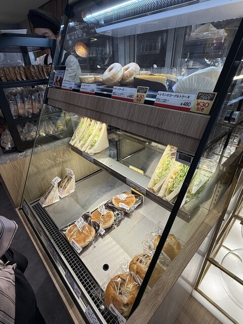 Holly's Cafe  Shijo Muromachi Ten