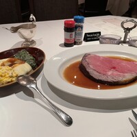 ロウリーズ・ザ・プライムリブ 恵比寿ガーデンプレイス店 -  ロウリーズ・ザ・プライムリブ 恵比寿ガーデンプレイス店 -