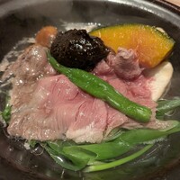 個室会席 北大路 八重洲茶寮 - 牛肉の朴葉焼き