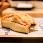 難波 すし麗 - フワフワの煮穴子