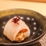 難波 すし麗 - 雲丹の烏賊巻き