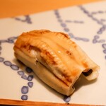 難波 すし麗 - フワフワの煮穴子