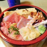 芳すし - ランチ「ちらし」