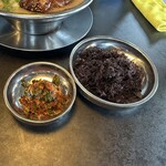 RAMEN HITONI YASASHIKU - 【tpニラ辛×バラ海苔】