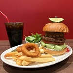 BROZERS’ - 【期間限定】～12/31 『MEXICAN GYU-SUJI BURGER¥2,310』 『lunch drink¥275』